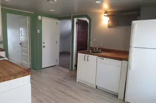 30 Longwood Ave, Manchester, NH 03109 - Photo 20