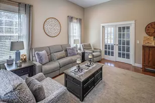 89 Emerald Ln, Dover, NH 03820 - Photo 14