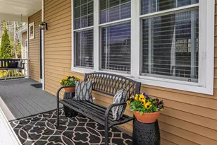 89 Emerald Ln, Dover, NH 03820 - Photo 2