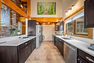 27 Fern Ln, Laconia, NH 03246 - Photo 8