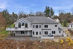 8 Ledgewood Dr, Londonderry, NH 03053 - Photo 54