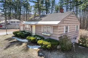 92 Gilmanton Rd, Belmont, NH 03220 - Photo 2