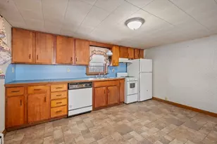 92 Gilmanton Rd, Belmont, NH 03220 - Photo 8