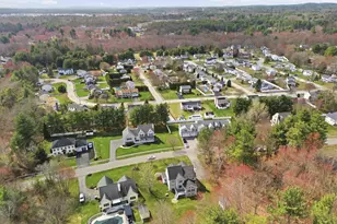 26 Flintlock Rd, Salem, NH 03079 - Photo 10