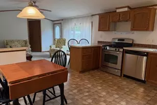 27 Queens Ln, Epsom, NH 03234 - Photo 10