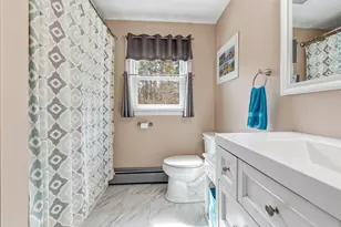 158 Tina Dr, Pembroke, NH 03275 - Photo 16