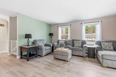 158 Tina Drive, Pembroke, NH 03275 - Photo 4