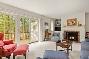 25 Peninsula Dr, Stratham, NH 03885 - Photo 12