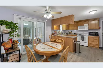 6 Centerwood Drive, Concord, NH 03301 - Photo 12