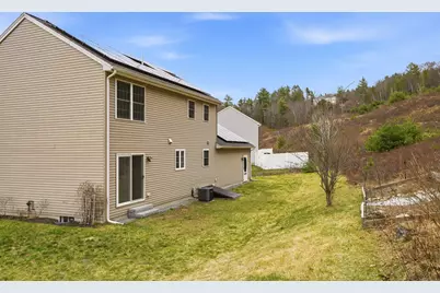 18 Richfield Way, Wilton, NH 03086 - Photo 10