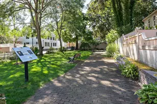 20 Atkinson St, Portsmouth, NH 03801 - Photo 32