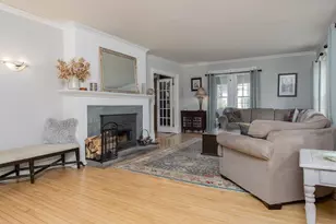 228 Maple St, Hopkinton, NH 03229 - Photo 12