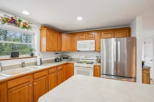 19 G H Carter Dr, Danville, NH 03819 - Photo 14