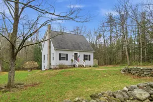 10 Upton Rd, Mont Vernon, NH 03057 - Photo 6