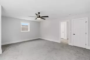 14 Stacey Ln, Chester, NH 03036 - Photo 48