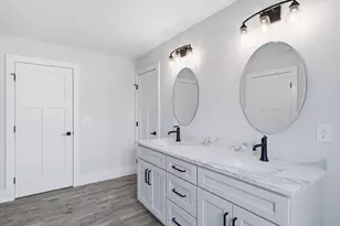 14 Stacey Ln, Chester, NH 03036 - Photo 50