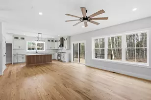 14 Stacey Ln, Chester, NH 03036 - Photo 14