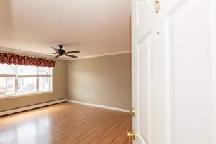 50 Brookside Dr, Exeter, NH 03833 - Photo 2