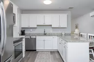 606 Southfield Ln, Peterborough, NH 03458 - Photo 8
