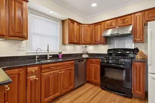 30 Charter St, Exeter, NH 03833 - Photo 10