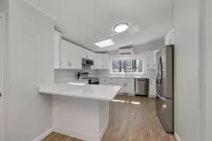17 Justins Ct, Laconia, NH 03246 - Photo 10