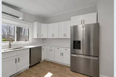 17 Justins Court, Laconia, NH 03246 - Photo 4