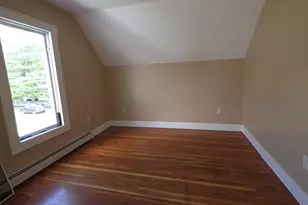 511 Goebel St, Berlin, NH 03570 - Photo 8