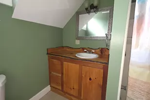 511 Goebel St, Berlin, NH 03570 - Photo 10