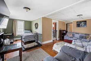 28 Whittier St, Dover, NH 03820 - Photo 6