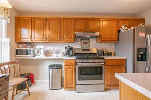 8 Bartemus Trail, Nashua, NH 03063 - Photo 6