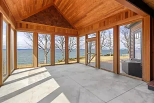 571 W Shore Rd, South Hero, VT 05486 - Photo 14