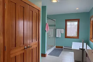 571 W Shore Rd, South Hero, VT 05486 - Photo 42