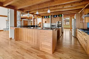 571 W Shore Rd, South Hero, VT 05486 - Photo 18