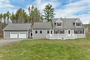 22 Duckworth Rd, Hebron, NH 03241 - Photo 1