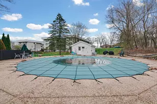 33 Spit Brook Rd, Nashua, NH 03060 - Photo 38