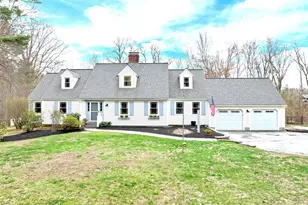 29 Orchard Dr, Hollis, NH 03049 - Photo 2