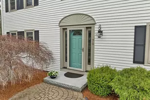70 Spindlewick Dr, Nashua, NH 03062 - Photo 2