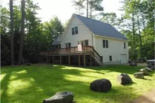 98 Wintersport St, Moultonborough, NH 03254 - Photo 2