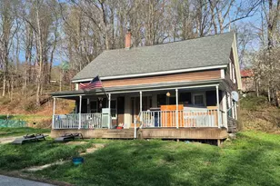 7 Purcell Rd, Winchester, NH 03441 - Photo 2