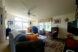 3 Sunset Ave, Franklin, NH 03235 - Photo 8