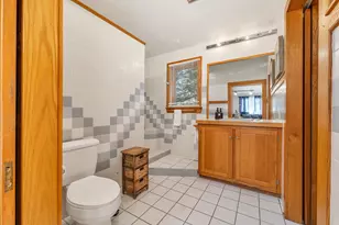 35 Valley Dr, Gilford, NH 03249 - Photo 22