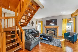 35 Valley Dr, Gilford, NH 03249 - Photo 12