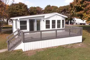10 Gull Ln, South Hero, VT 05486 - Photo 2