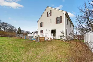 160 S Elm St, Manchester, NH 03103 - Photo 48