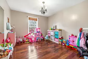 160 S Elm St, Manchester, NH 03103 - Photo 16