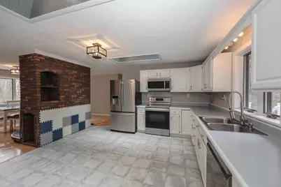 50 Edinburgh Drive, Bedford, NH 03110 - Photo 8