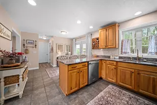 10 Balsam Ln, Sandown, NH 03873 - Photo 10