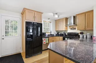 16 Kearns Dr, Merrimack, NH 03054 - Photo 10