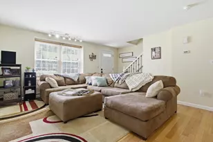 16 Kearns Dr, Merrimack, NH 03054 - Photo 6