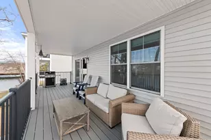 13 Opechee St, Laconia, NH 03246 - Photo 14